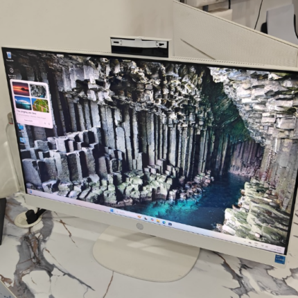 HP 27 ALL IN ONE PC