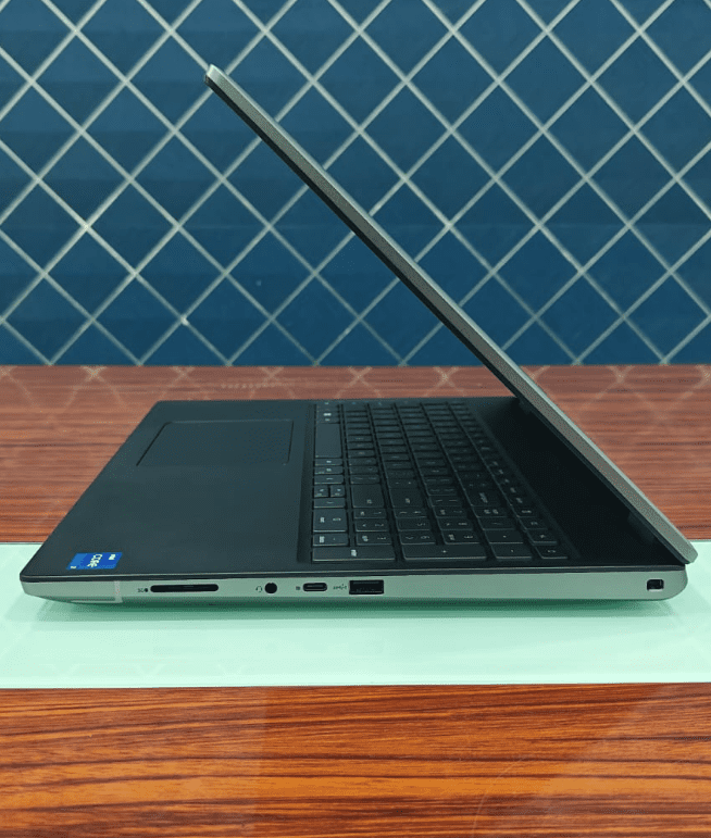 DELL PRECISION 7680