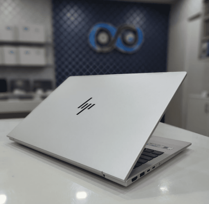 HP ELITEBOOK 660 16 G11