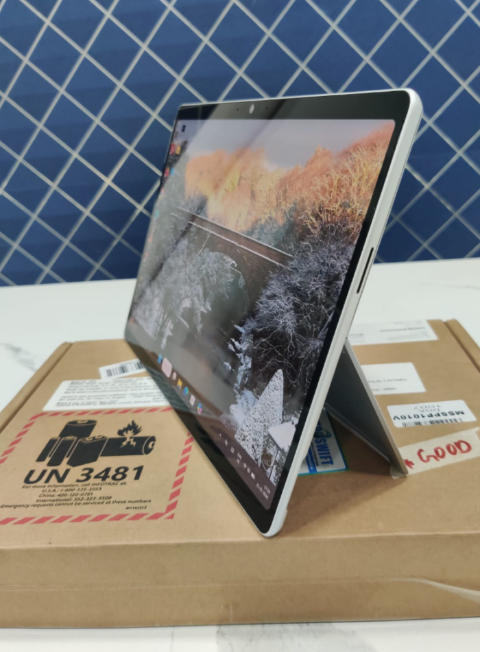 Microsoft Surface Pro 10