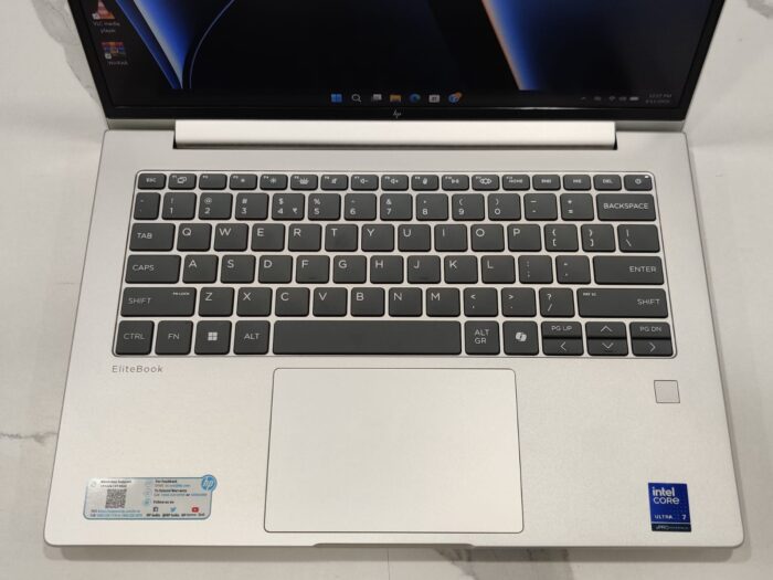 HP EliteBook 6 G1i 14